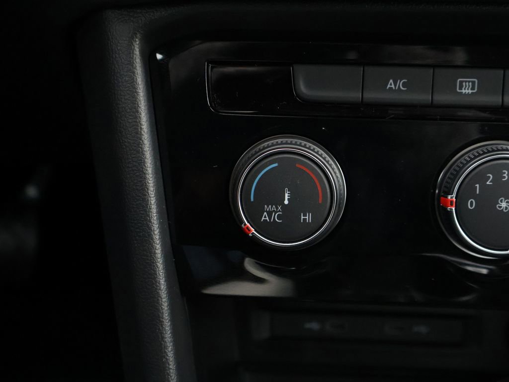 New 2026 Volkswagen Taos S image 27