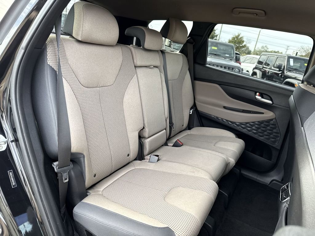 Used 2021 Hyundai Santa Fe SEL image 21