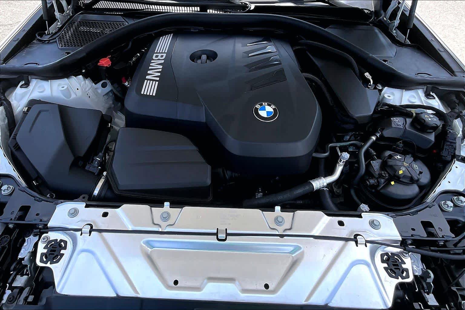 Used 2026 BMW 330i Sedan w/ M Sport Package RWD image 30