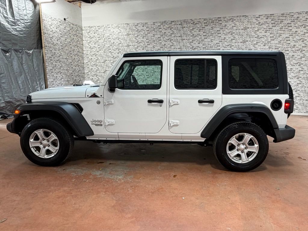 Used 2021 Jeep Wrangler Unlimited Sport image 4
