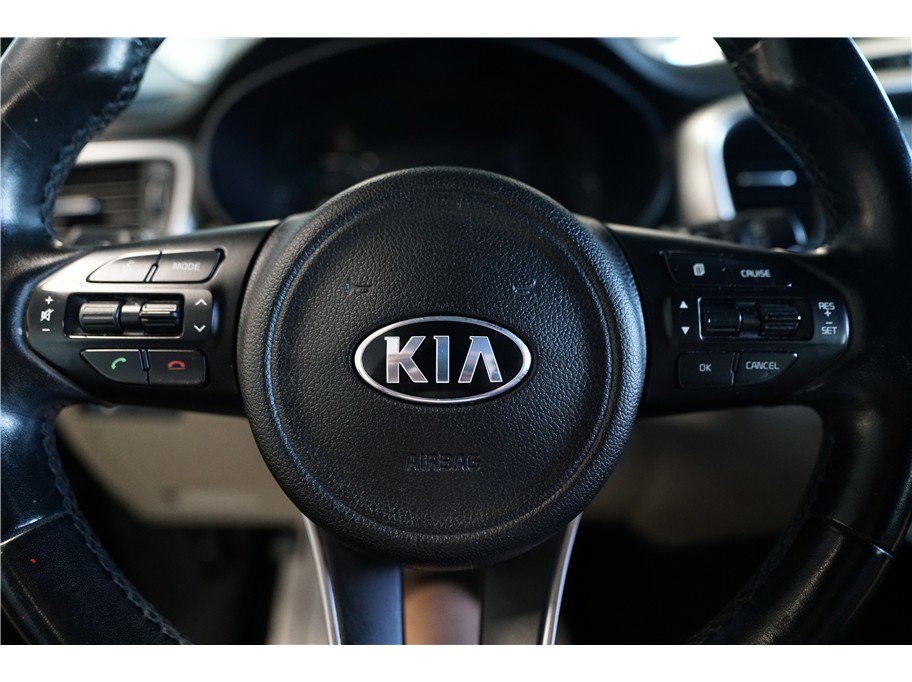 Used 2018 Kia Sorento AWD image 19