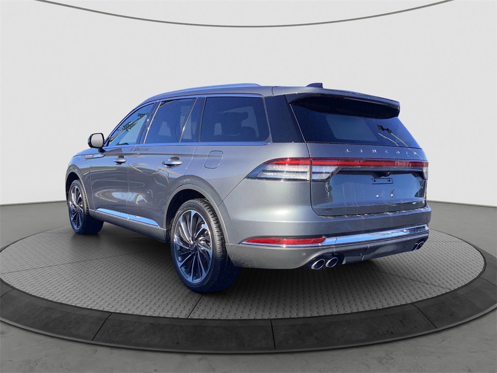 Used 2025 Lincoln Aviator Reserve w/ Equipment Group 201A image 5