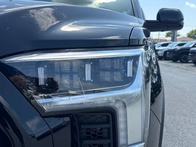 Used 2026 Toyota Tundra Limited w/ TRD Off-Road Package AWD/4WD image 10