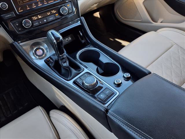 Used 2021 Nissan Maxima Platinum w/ Sport Mat Group image 17