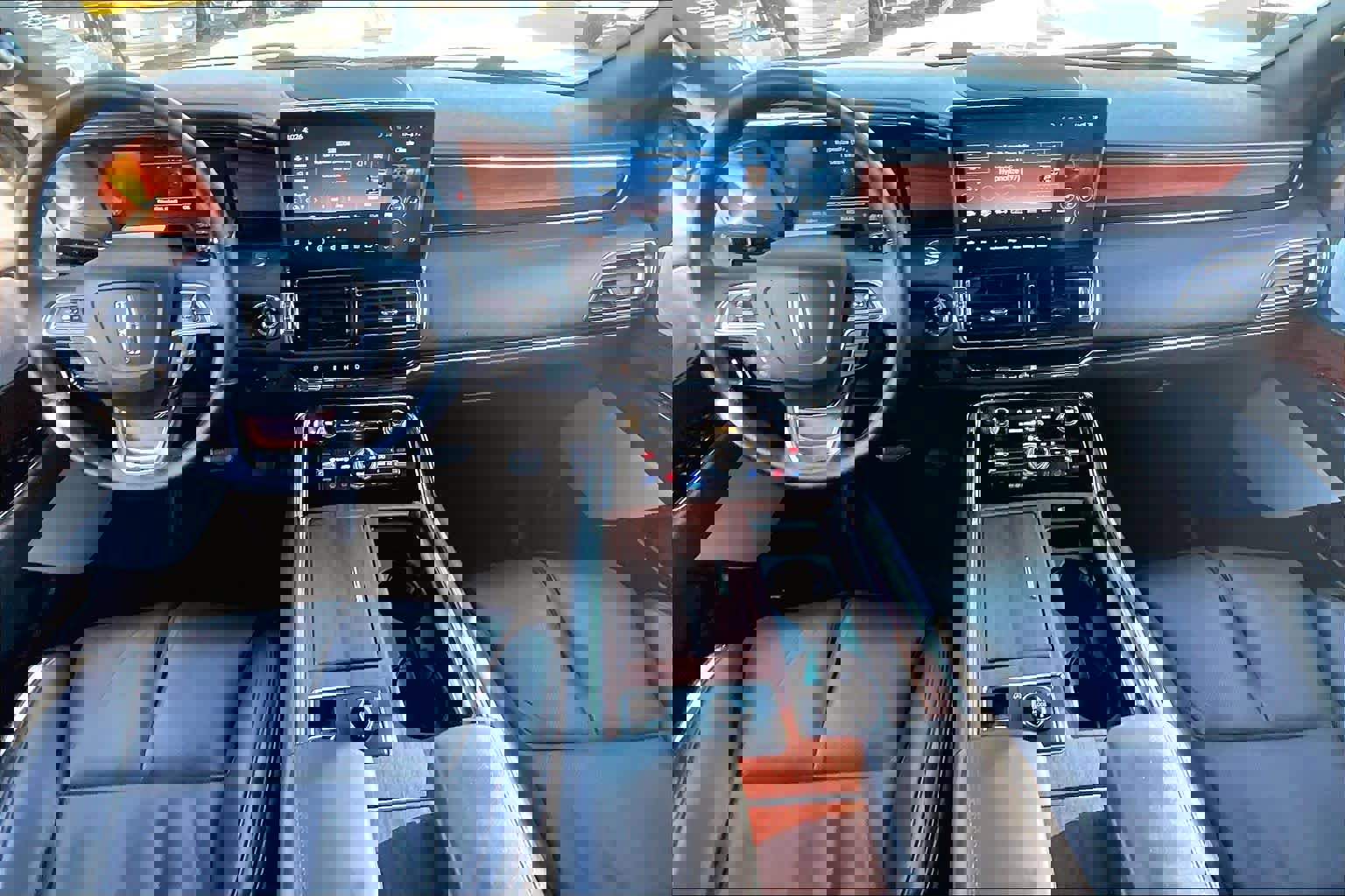 Used 2024 Lincoln Navigator L Reserve image 15