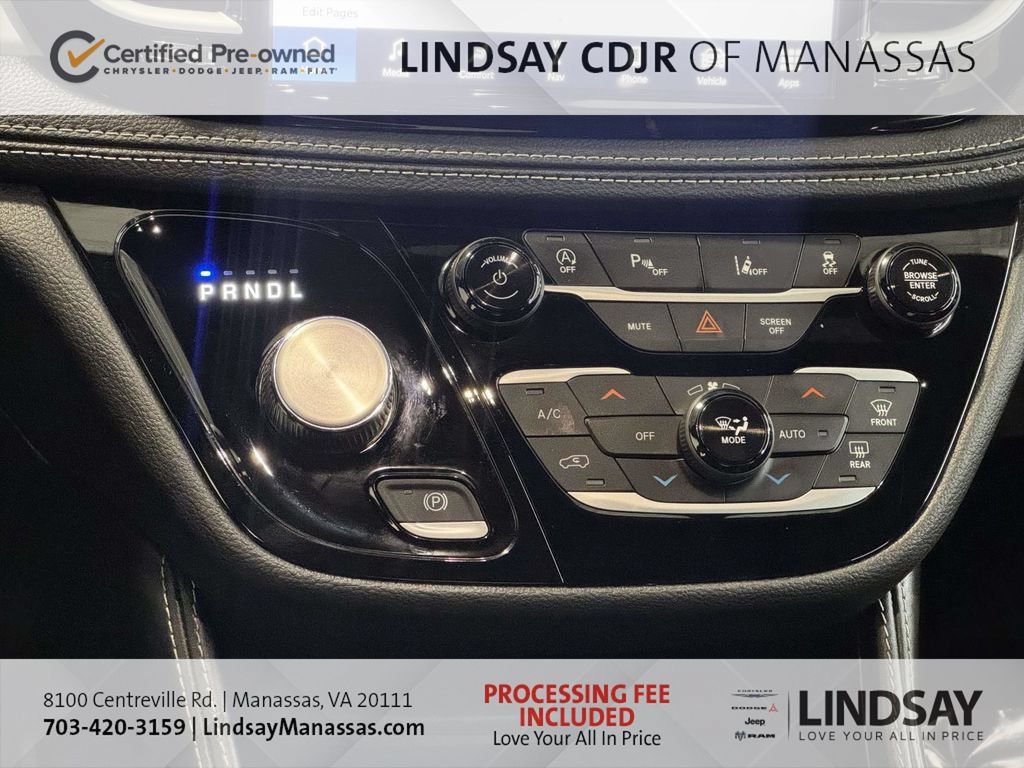 Certified 2025 Chrysler Pacifica Limited FWD image 27