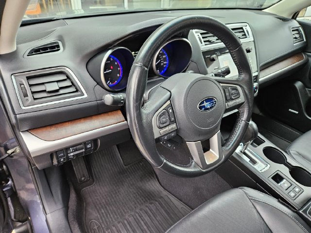 Used 2017 Subaru Outback 2.5i Limited w/ Popular Package #5 AWD/4WD image 19