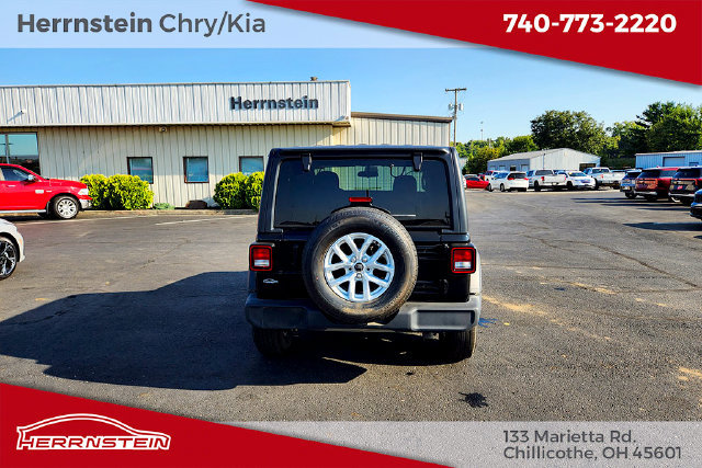 Used 2023 Jeep Wrangler Sport AWD/4WD image 19