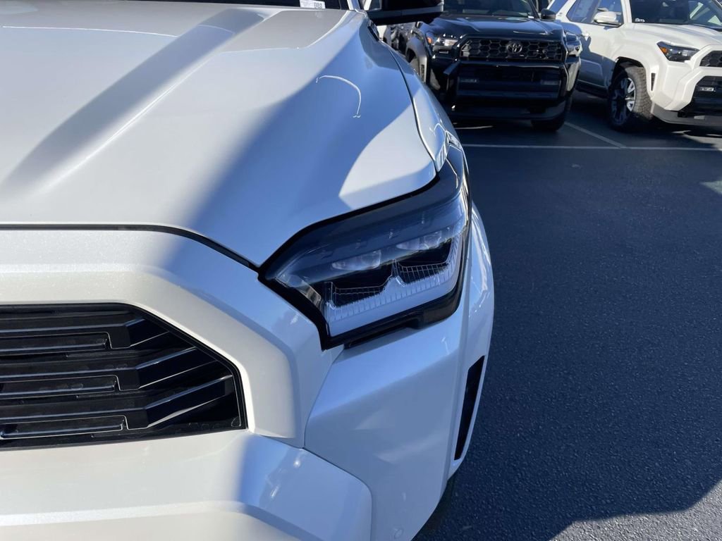 New 2026 Toyota 4Runner Limited image 18