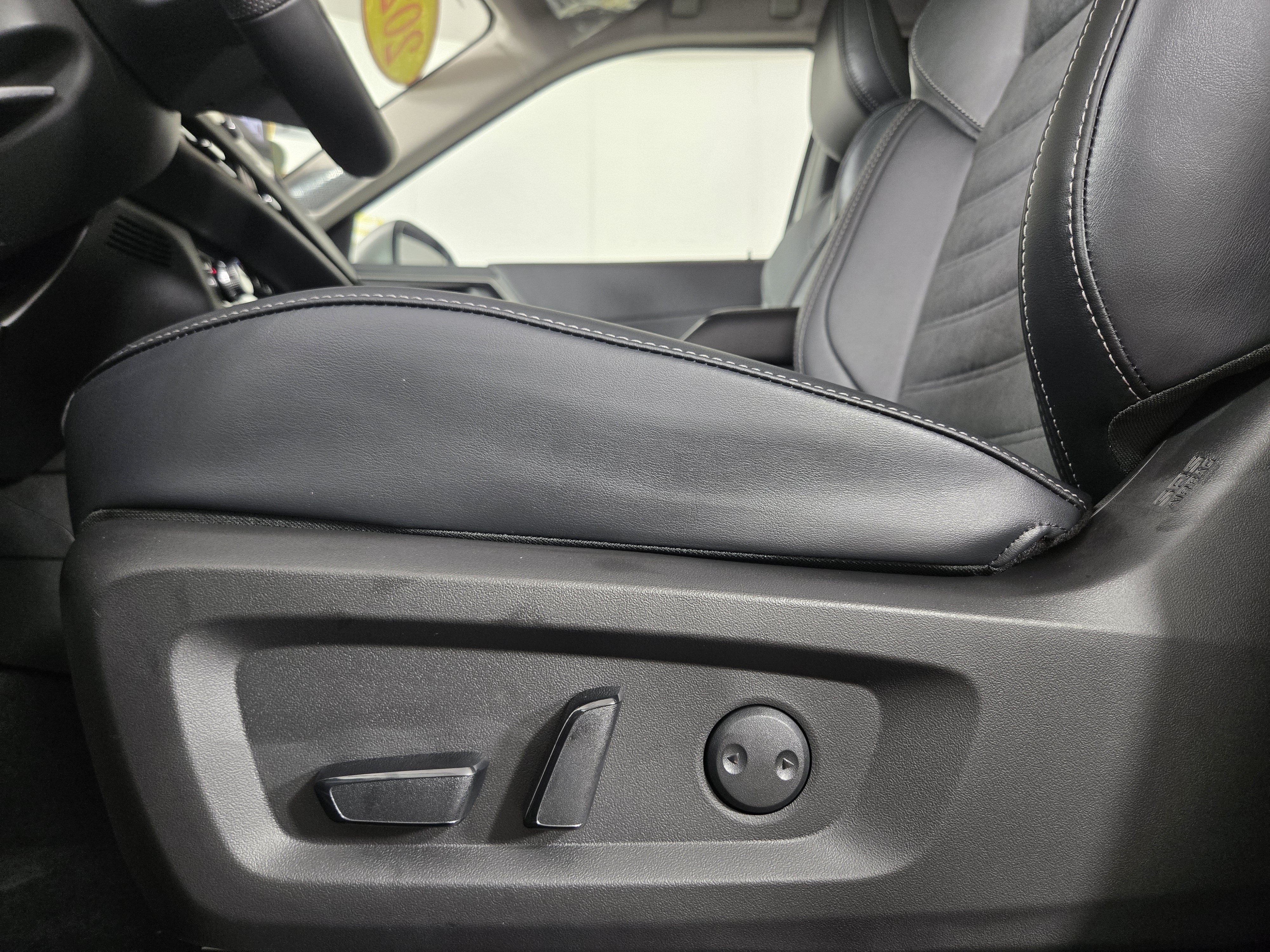 New 2026 Mitsubishi Outlander SE AWD/4WD image 31
