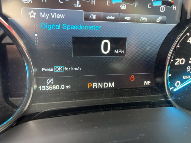 Used 2019 Ford F150 Lariat RWD image 2