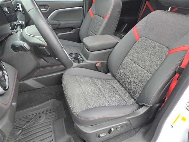 Used 2023 Chevrolet Colorado Z71 w/ Z71 Convenience Package 2 image 32