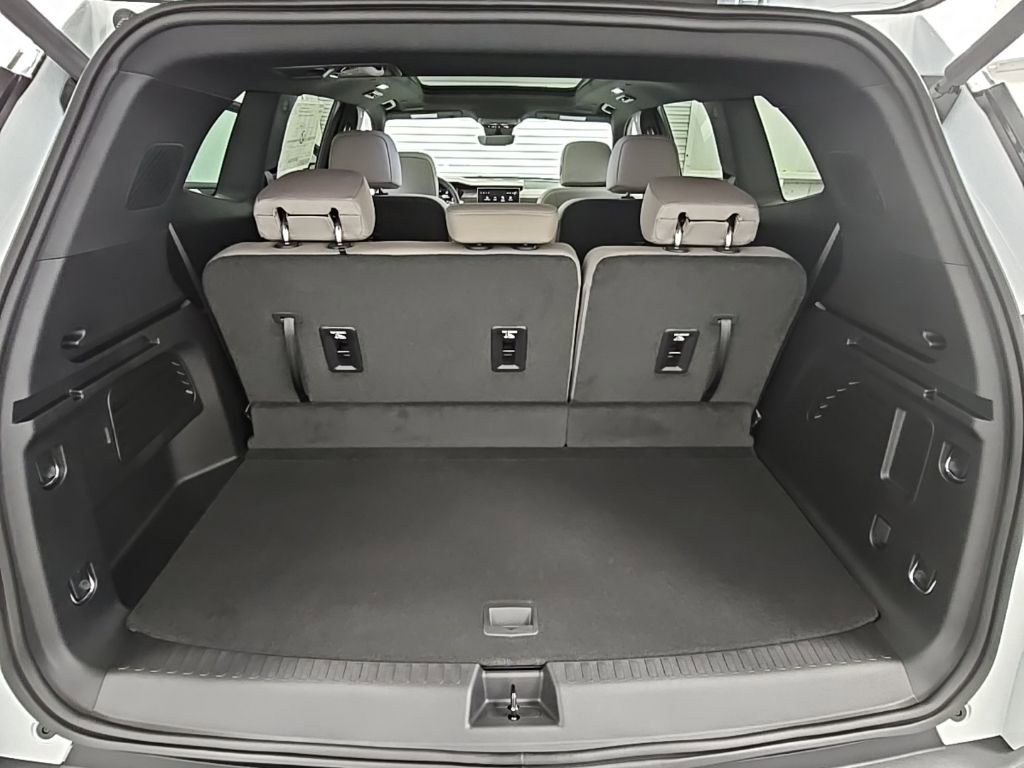 New 2026 GMC Acadia Elevation w/ Black Edition image 36