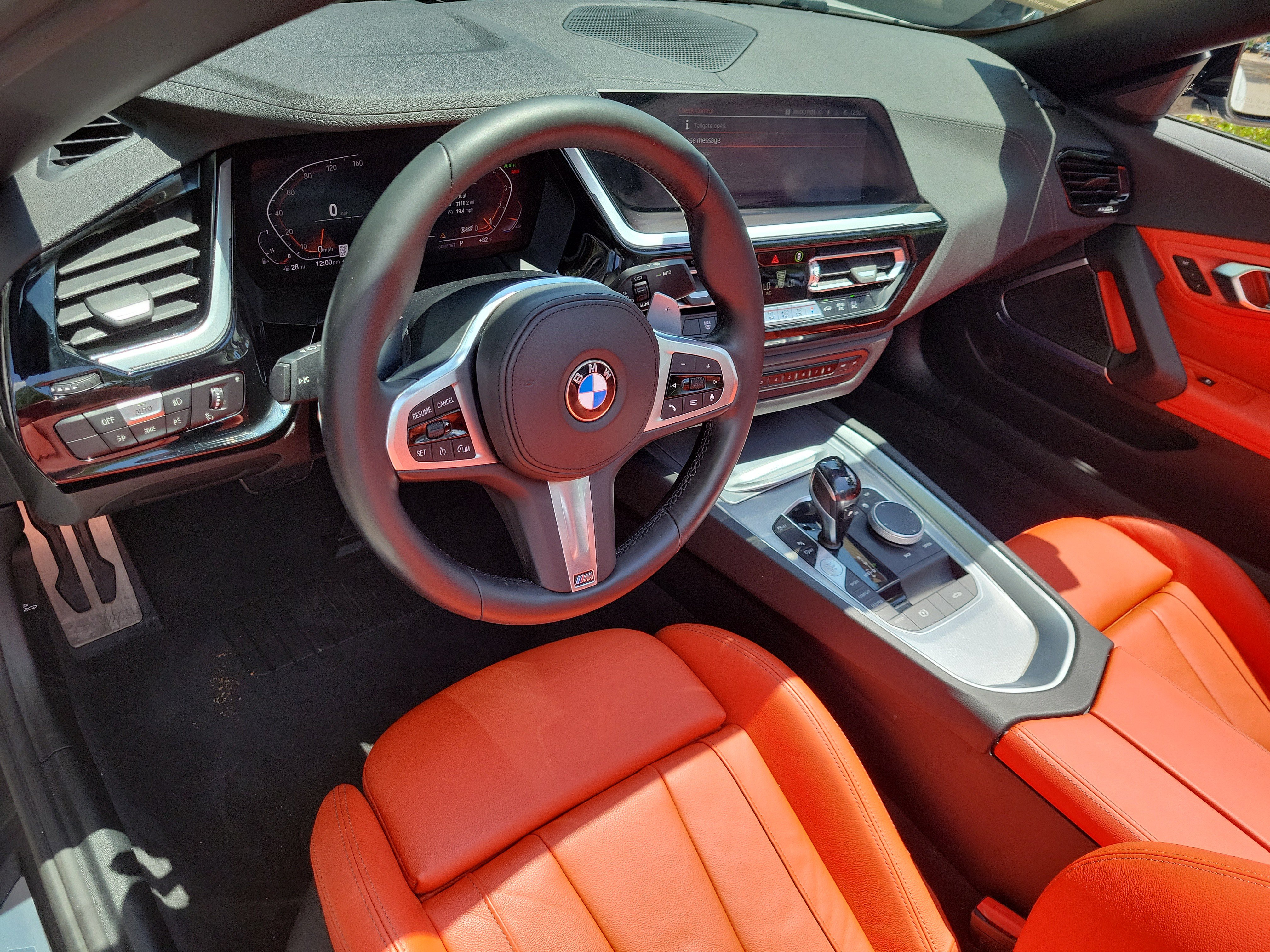 Used 2020 BMW Z4 sDrive30i w/ M Sport Package RWD image 12