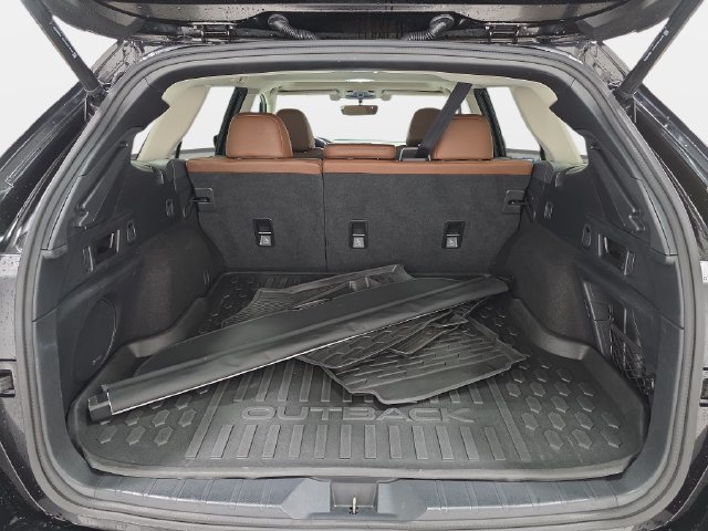 Used 2021 Subaru Outback Touring XT AWD/4WD image 33
