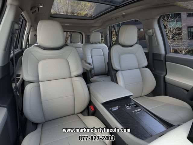 New 2026 Lincoln Aviator Reserve w/ Luxury Package AWD/4WD image 10