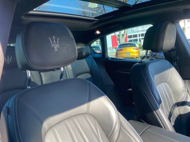 Used 2023 Maserati Levante Modena image 42