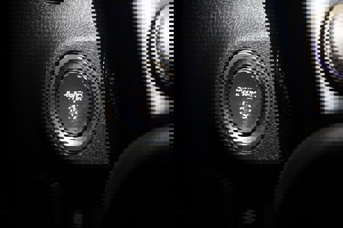 Used 2023 Lexus ES 300h w/ Premium Package image 29