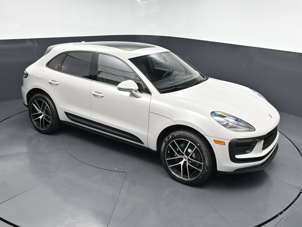 New 2026 Porsche Macan AWD/4WD image 19