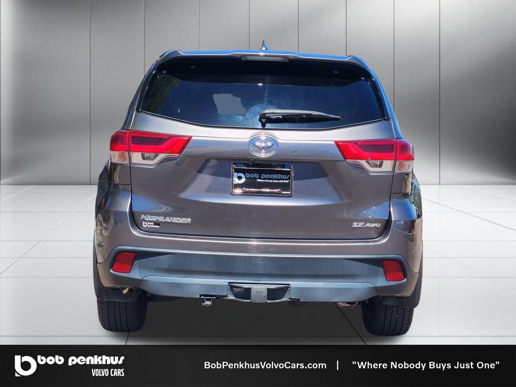 Used 2018 Toyota Highlander SE AWD/4WD image 26