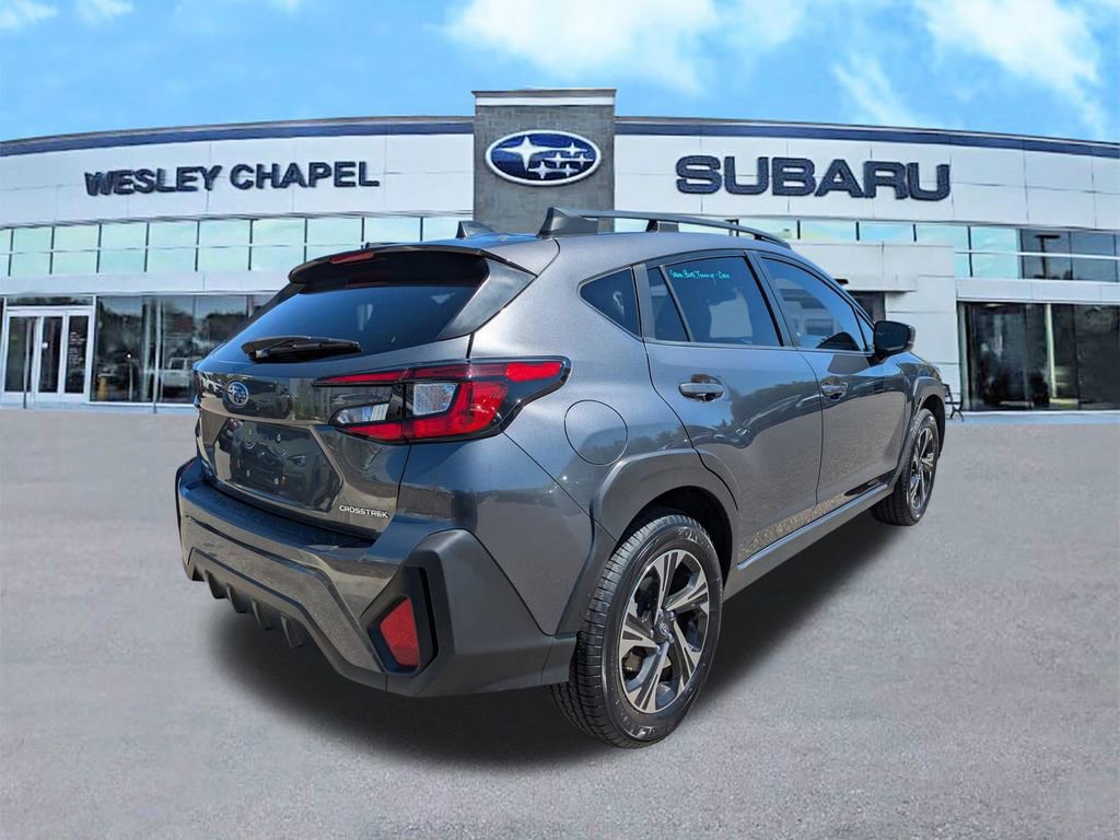 Used 2024 Subaru Crosstrek 2.0i Premium image 5