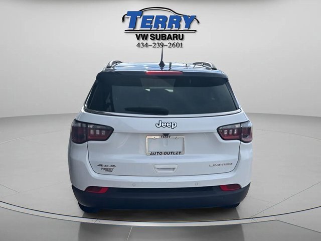 Used 2024 Jeep Compass Limited image 4