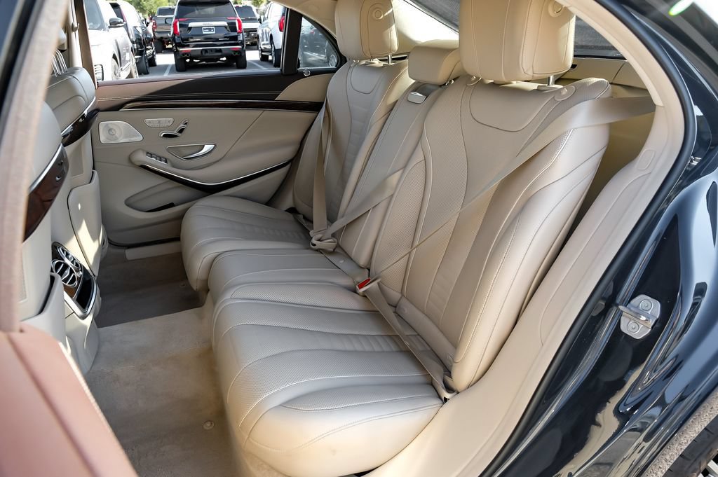 Used 2019 Mercedes-Benz S 560 Sedan image 43