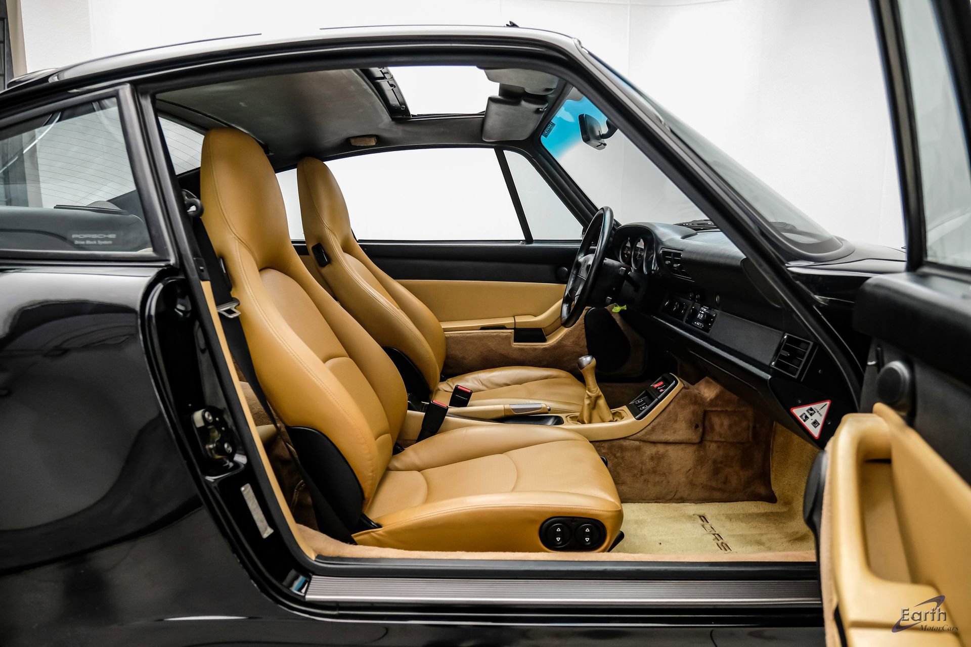 Used 1997 Porsche 911 Carrera S RWD image 54