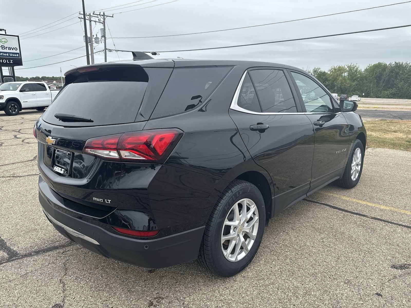 Certified 2024 Chevrolet Equinox LT AWD/4WD image 7