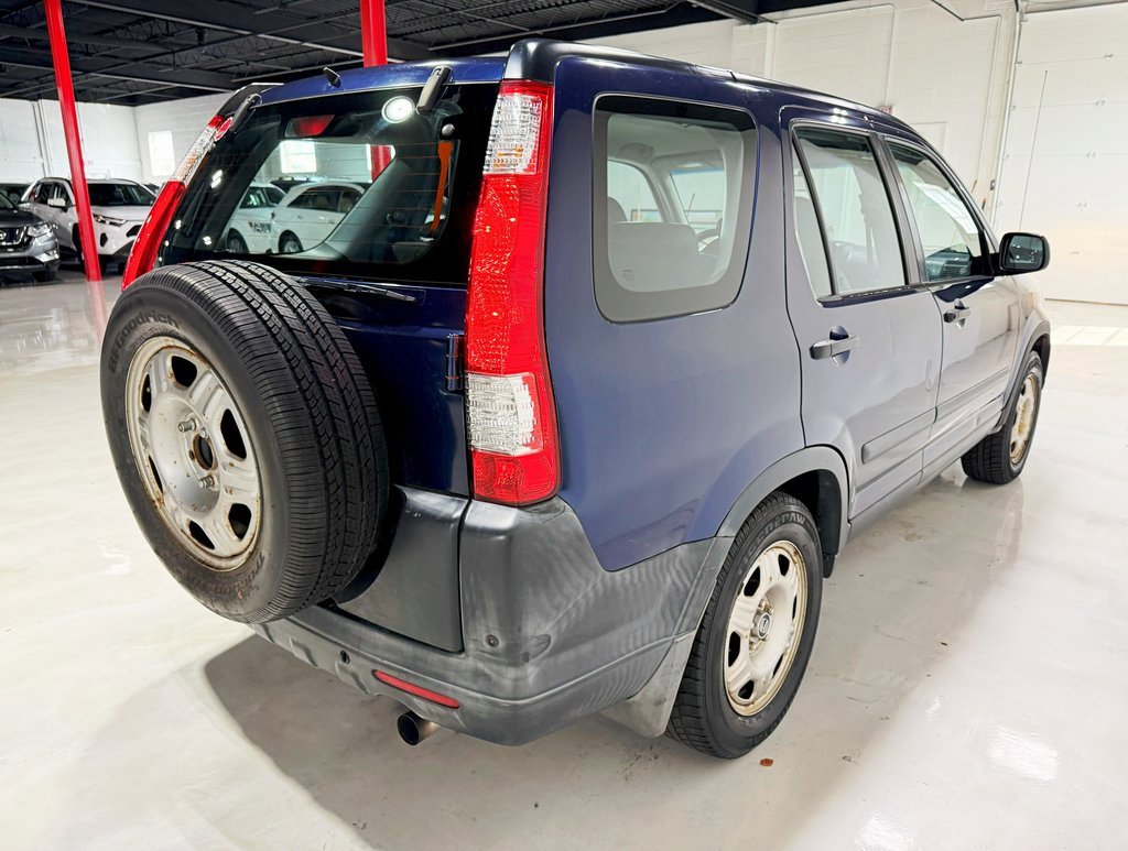 Used 2005 Honda CR-V LX image 7