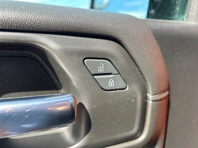 Used 2019 Chevrolet Silverado 1500 LT w/ All-Star Edition AWD/4WD image 33
