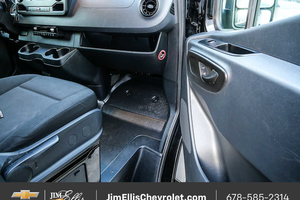 Used 2024 Mercedes-Benz Sprinter 2500 image 19