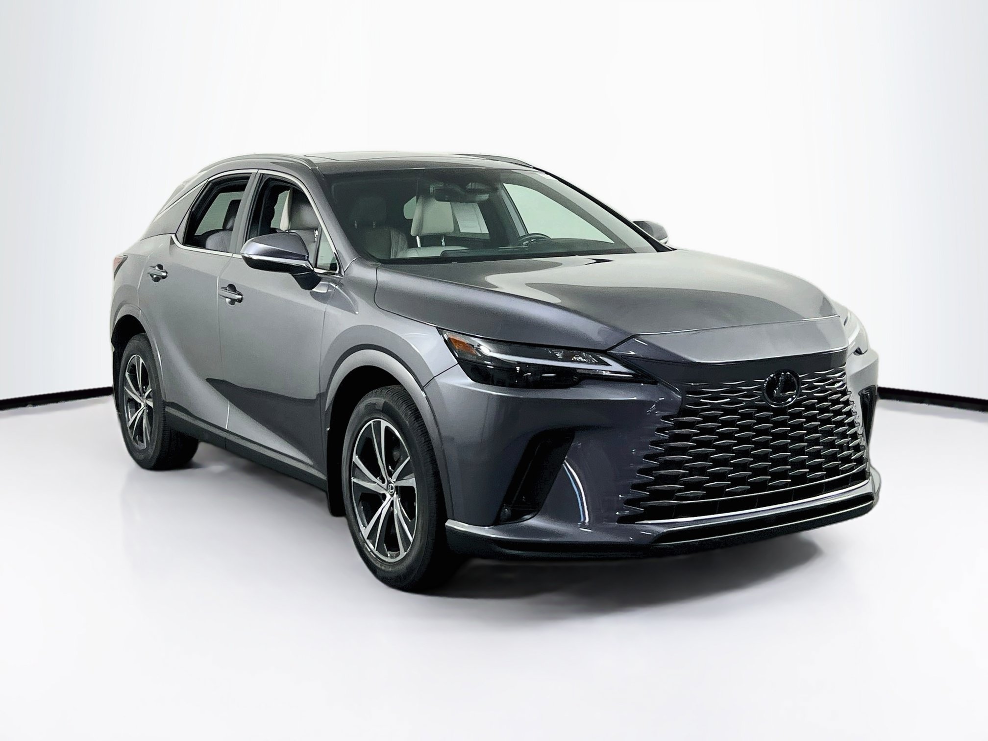 Used 2023 Lexus RX 350 Premium w/ Accessory Package AWD/4WD image 3