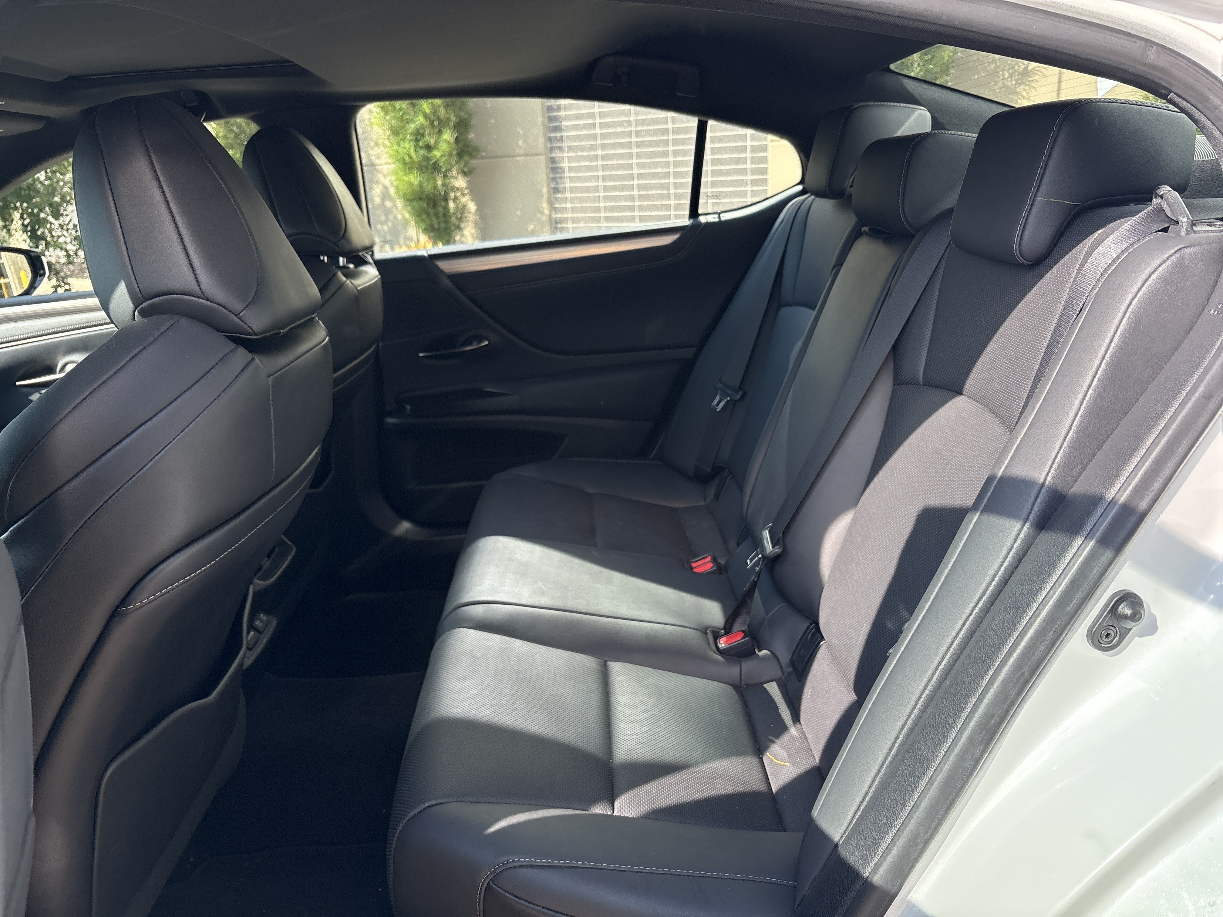 Certified 2021 Lexus ES 350 F Sport w/ Protection Package (P3) FWD image 31