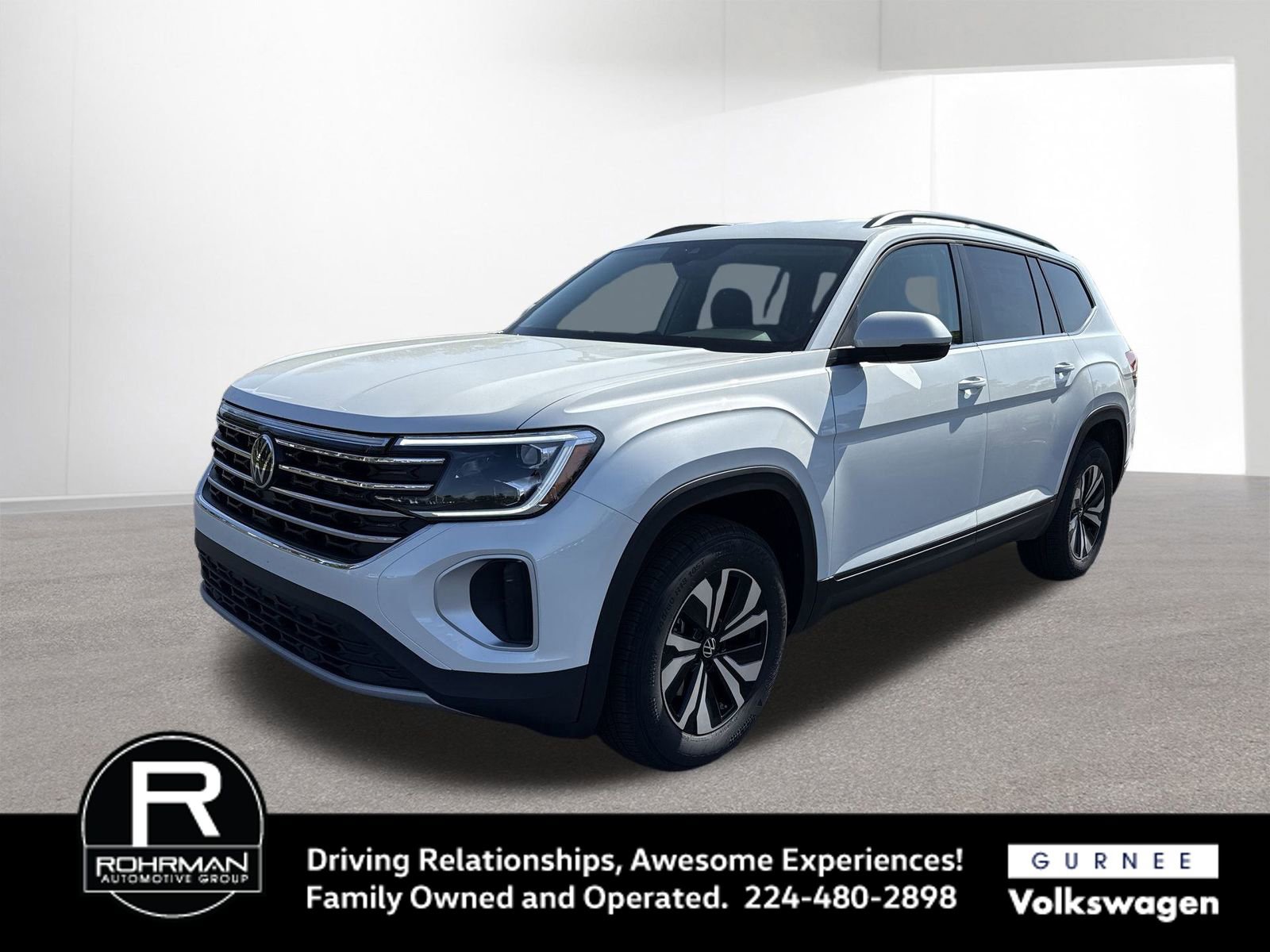 New 2026 Volkswagen Atlas SE image 4