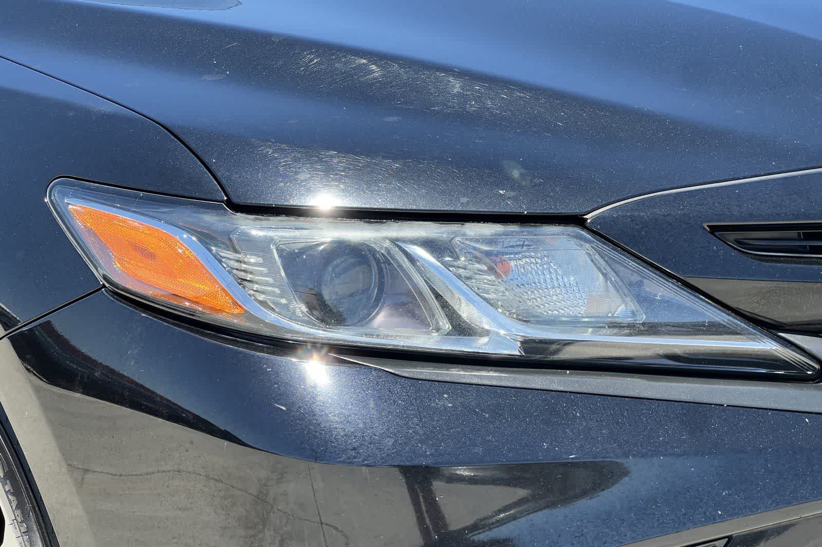 Used 2019 Toyota Camry SE FWD image 31