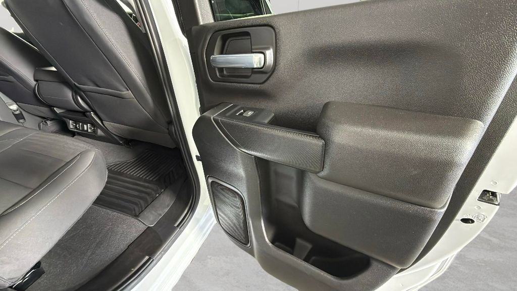 Certified 2022 Chevrolet Silverado 2500 LT w/ Convenience Package image 31