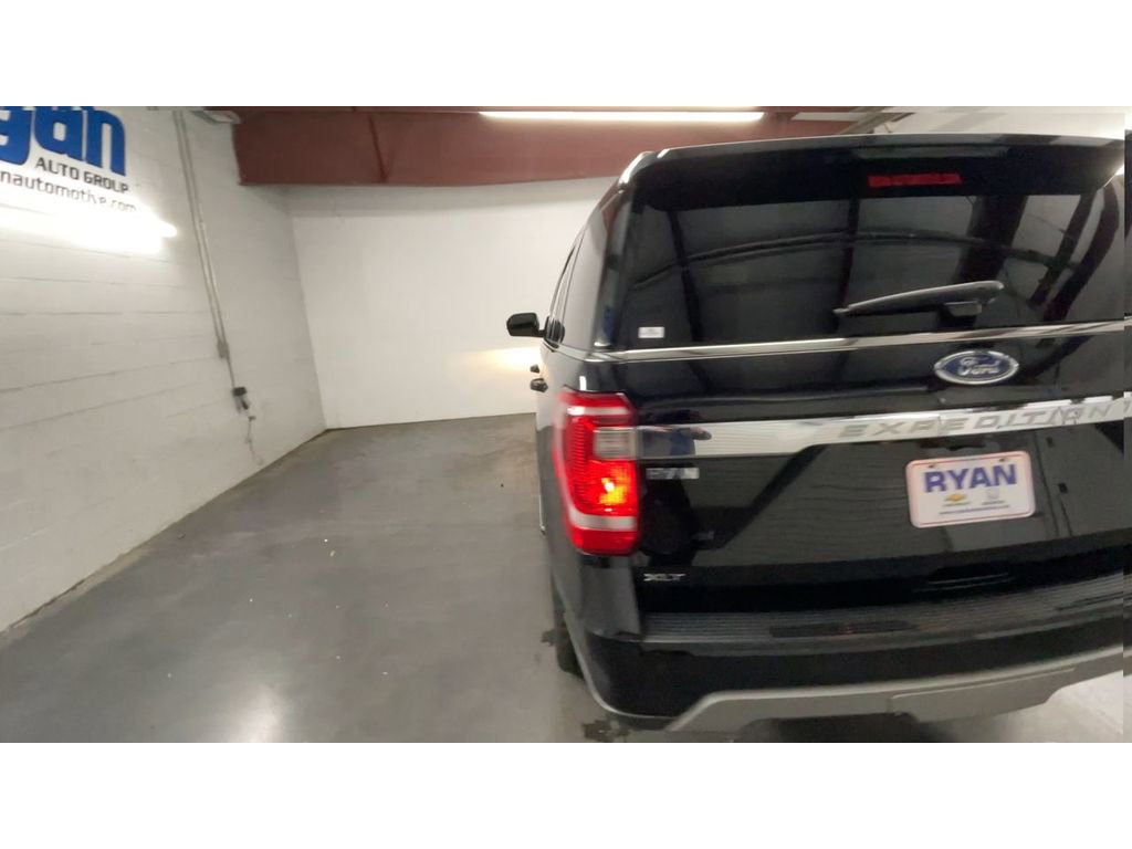 Used 2021 Ford Expedition XLT image 7