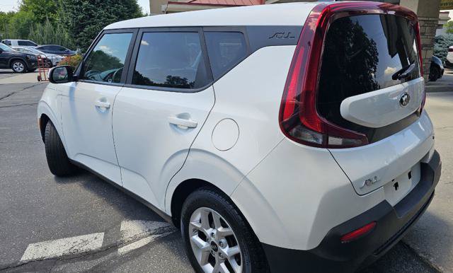 Used 2020 Kia Soul S FWD image 7