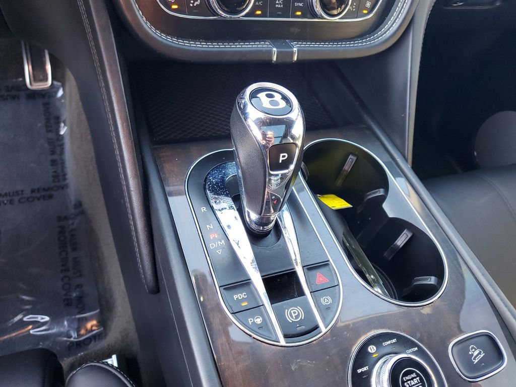Used 2019 Bentley Bentayga image 33
