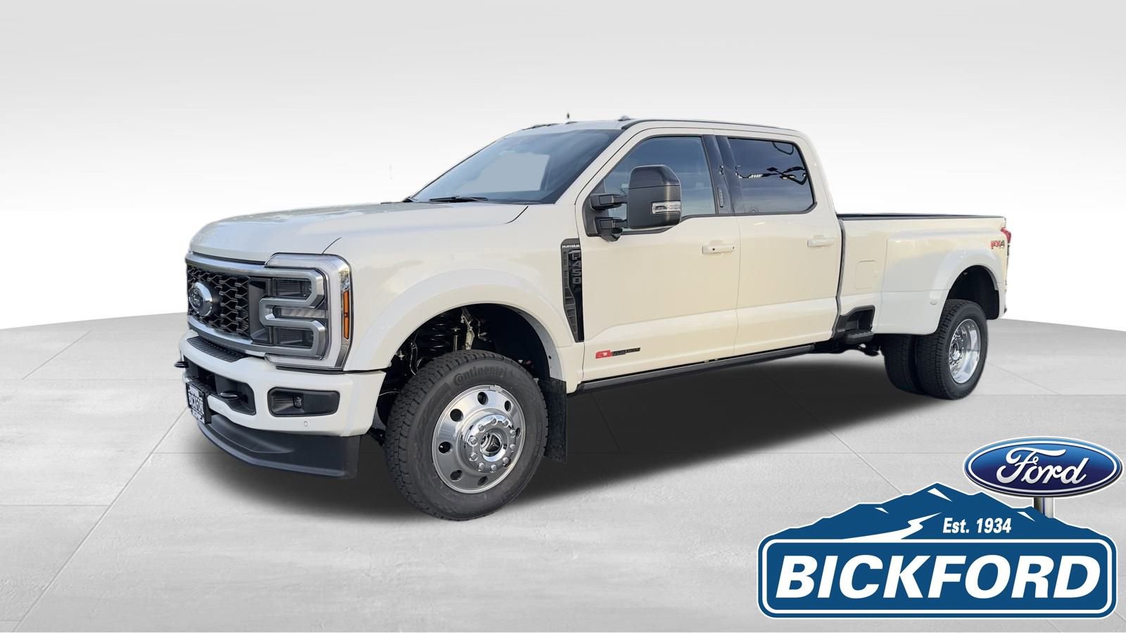 New 2026 Ford F450 Platinum image 1