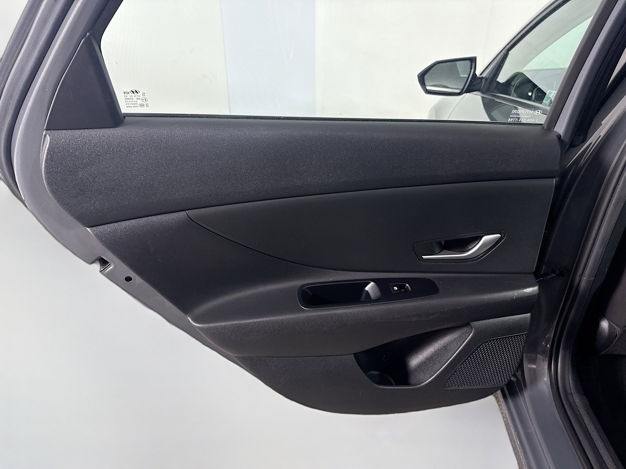 Used 2024 Hyundai Elantra SEL image 26