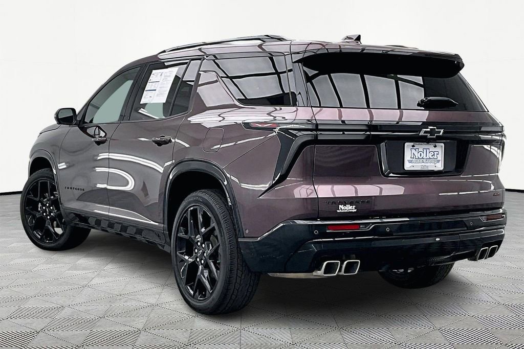 Used 2024 Chevrolet Traverse RS image 13