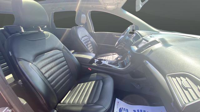 Used 2015 Ford Edge SEL w/ Equipment Group 201A AWD/4WD image 24