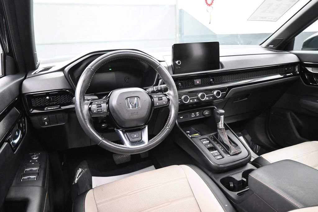 Used 2025 Honda CR-V Sport Touring image 26