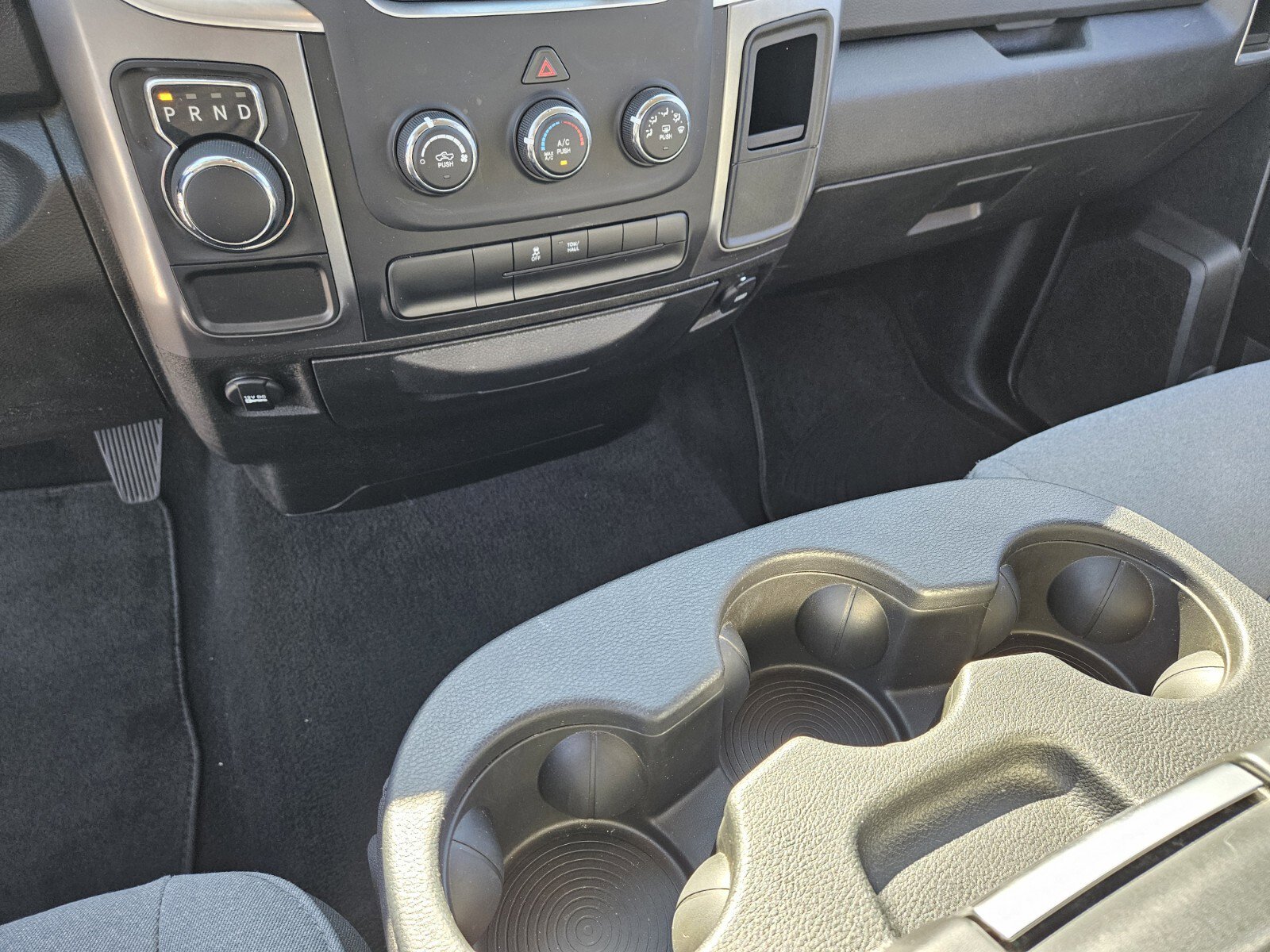 Used 2024 RAM 1500 Classic SLT image 22