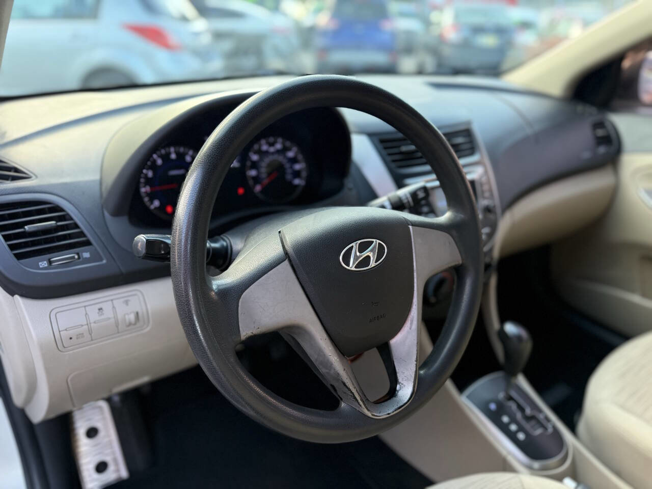 Used 2015 Hyundai Accent GLS image 37