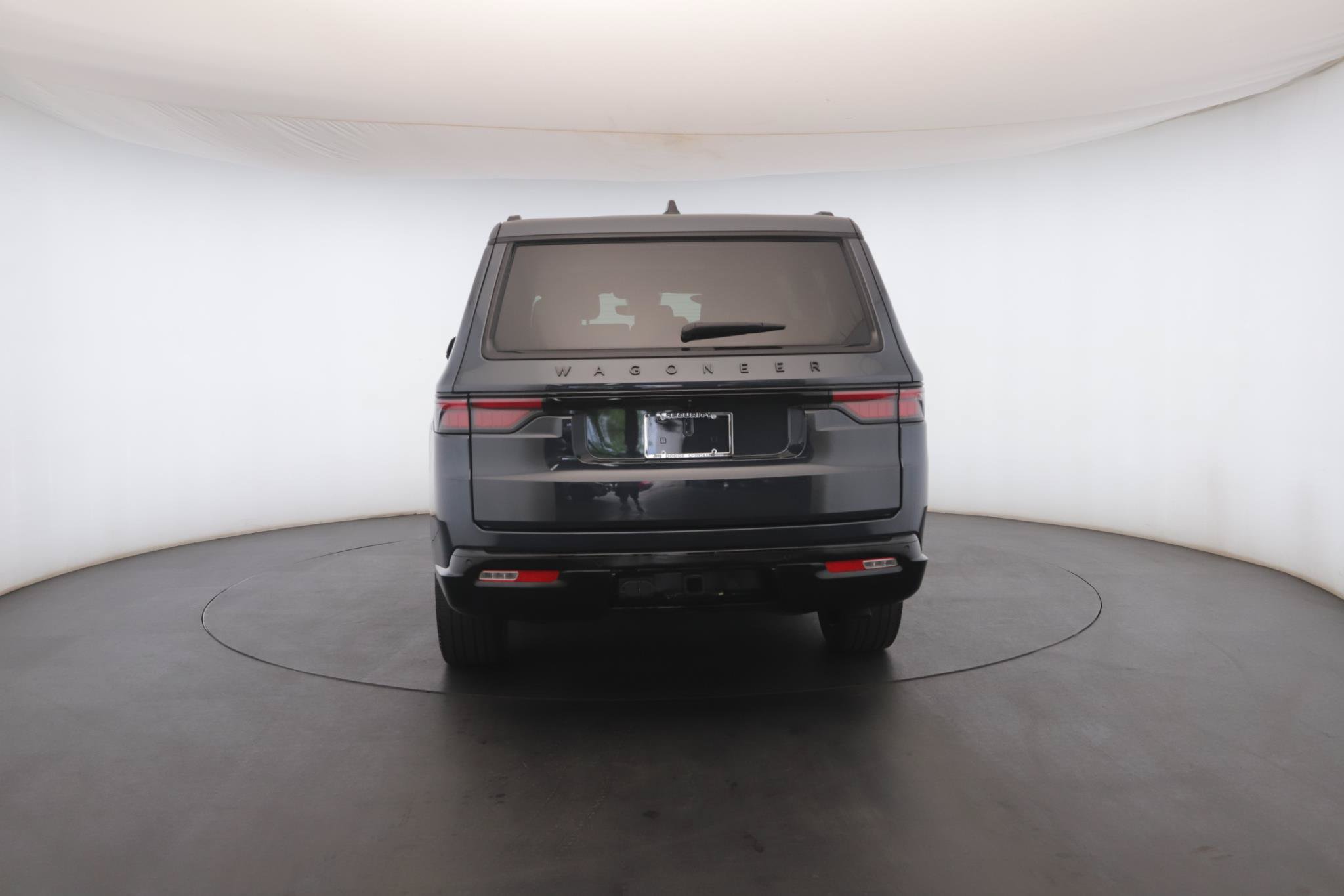 Used 2025 Jeep Wagoneer L Series II w/ Premium Group I AWD/4WD image 25