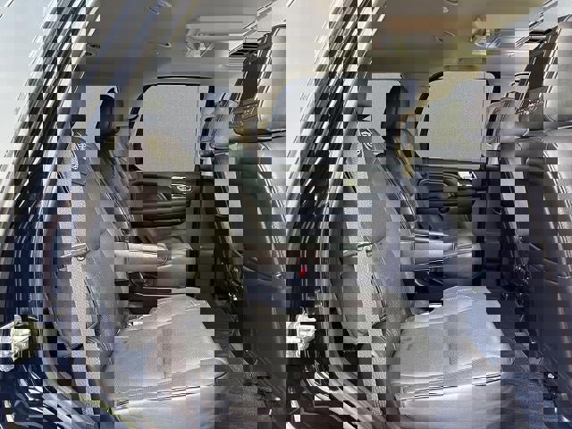 Used 2012 Cadillac Escalade Platinum image 17