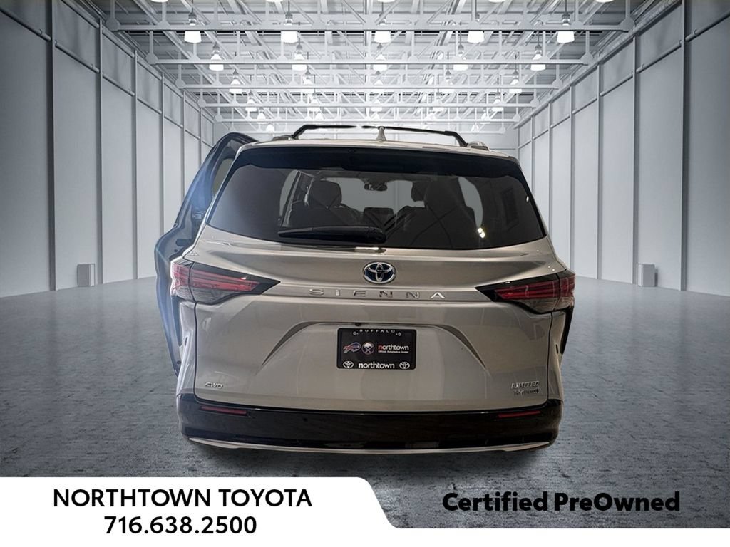 Used 2022 Toyota Sienna Limited AWD/4WD image 8